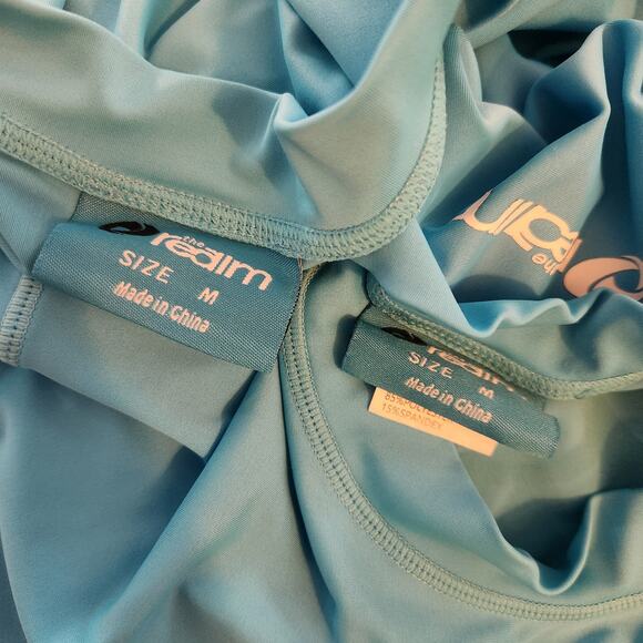 The Realm Swim Tee Shirt Men Size Medium Turquoise Blue Set of 2 Short Sleeve - Picture 8 of 10